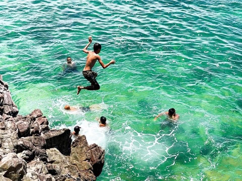 Kohjum Seafront Resort Koh Jum Dış mekan fotoğraf